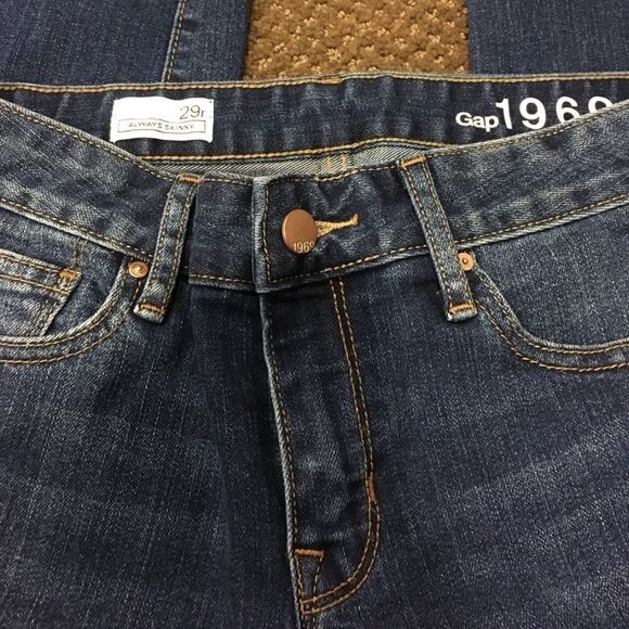 Gap Always Skinny Jeans - 28" inseam, Size 29R - Picture 3 of 6